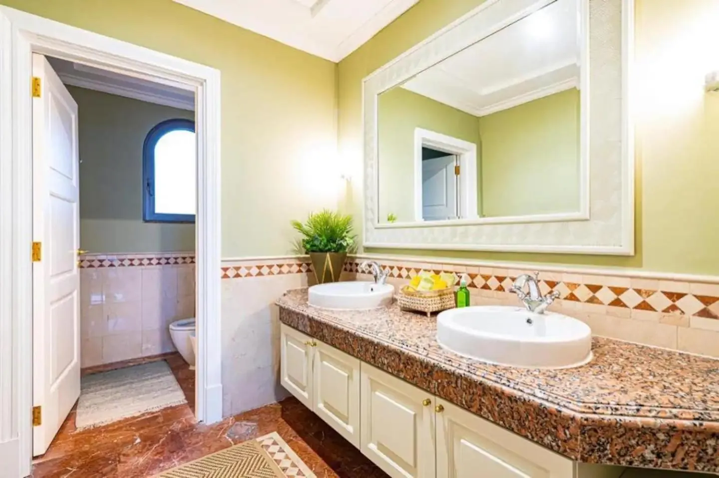 Luxurious Villa With Stunning Sea Views Of Palm Jumeirah 두바이 0*,  아랍에미리트